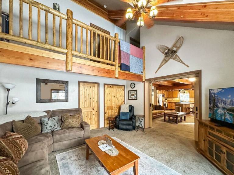 Cabin Donnelly