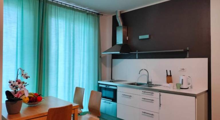 Serviced apartment for 5 persons — photo 2