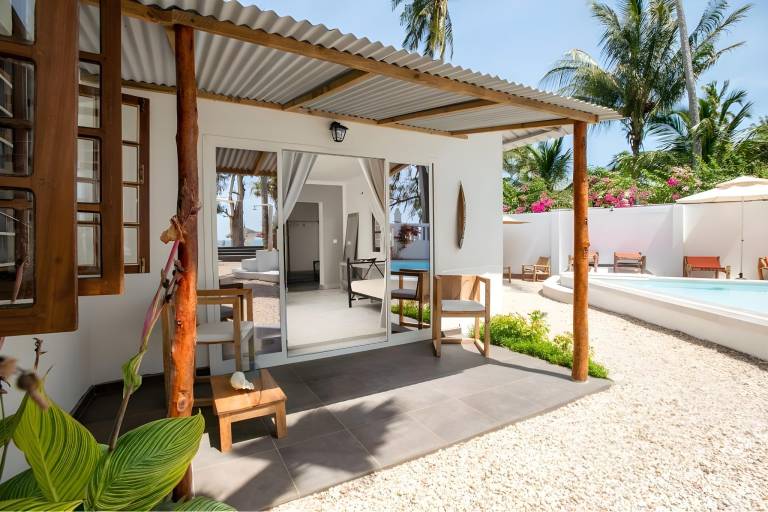 Seashore boutique hotel — photo 3