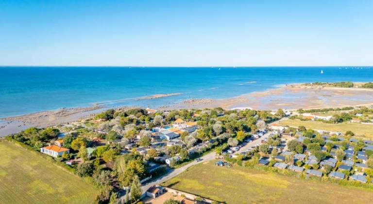 Camping A La Corniche La Rochelle Angoulins in Angoulins
