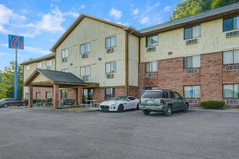 Motel 6 Morehead, KY — photo 3