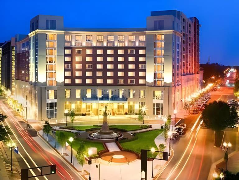 Heldrich Hotel and Spa