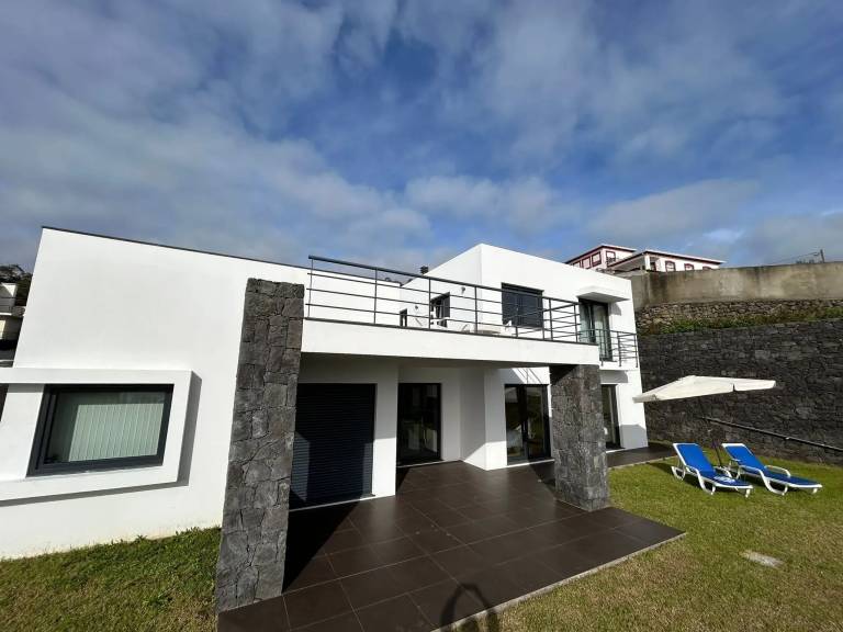 House  Angra do Heroísmo