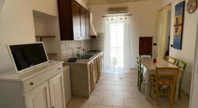 Vacation home with 2 rooms for 4 persons in Ostuni