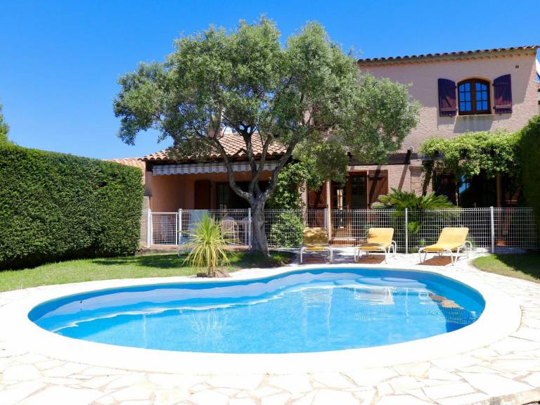 Ferienhaus  Rayol-Canadel-sur-Mer