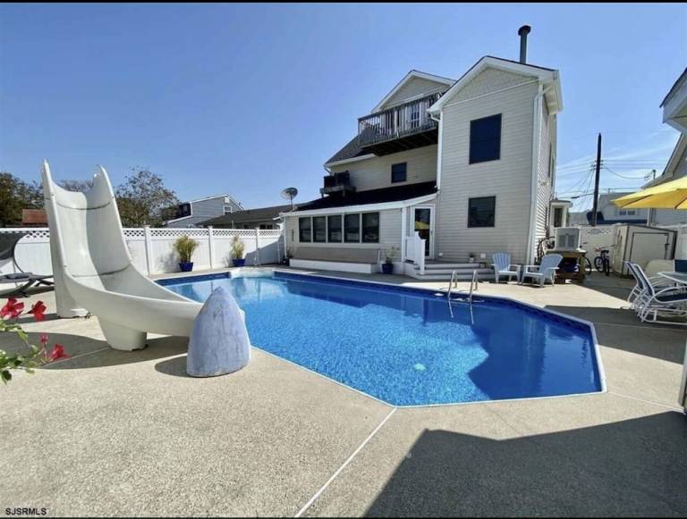 House Brigantine