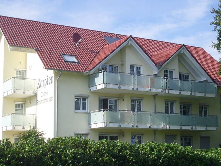 Ferienwohnung 55 qm 1 Wohnzimmer 2 Schlafzimmer max 2 Erwachsene 2 Kinder