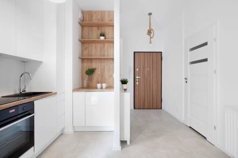 Apartment with patio | Next to St Mary’s Church — photo 3