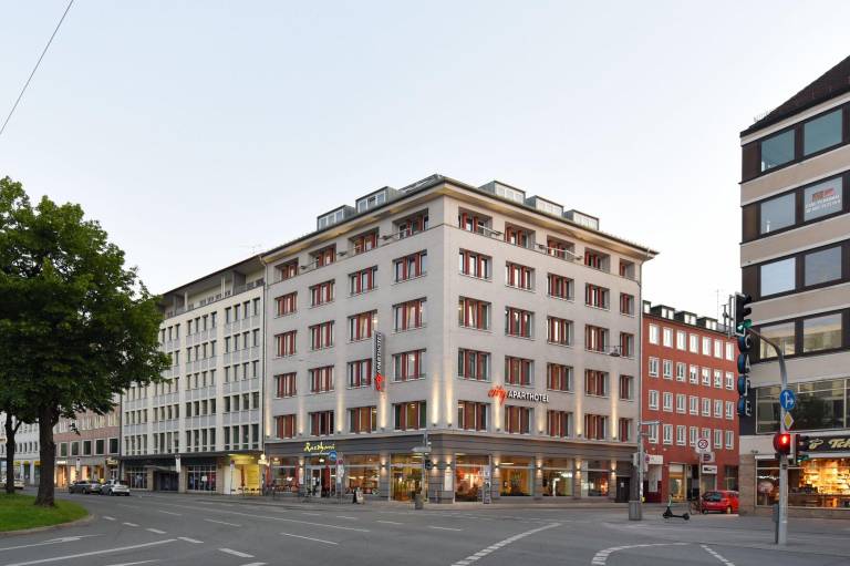 KOOS Hotel&Apartments in Munich
