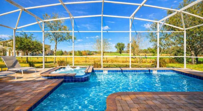 Vacation home with pool in Cham