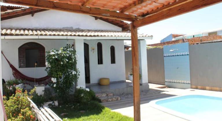 Vacation home with pool — photo 5