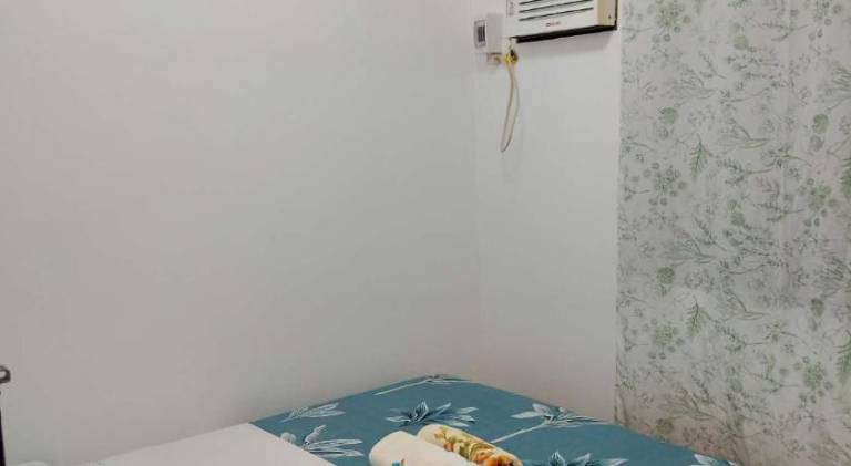 House with 2 rooms for 8 persons in Bacolod