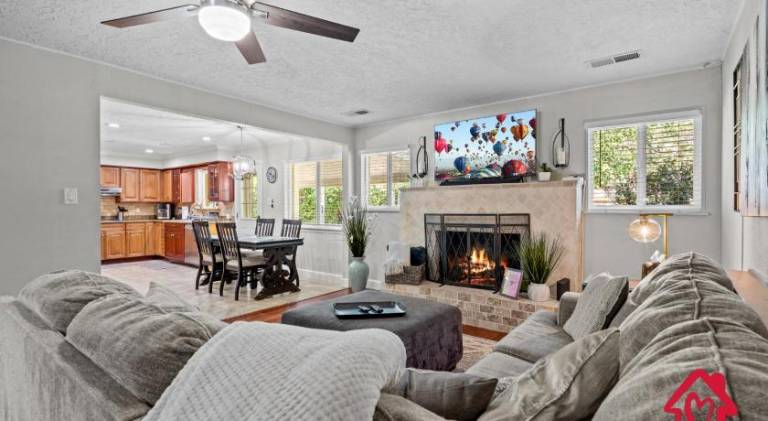 189 m&sup2; Ferienhaus