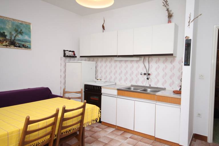 Three bedroom apartment with terrace Srima - Vodice, Vodice (A-6099-a) — photo 5