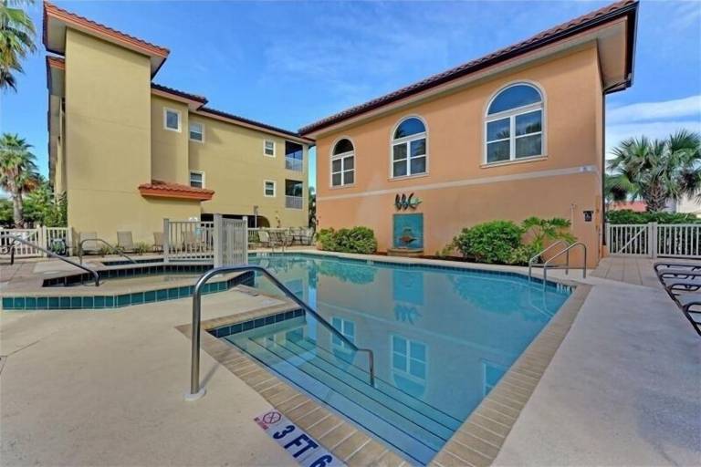 Condo Bradenton Beach