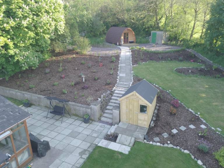 Accommodation  Tooms West