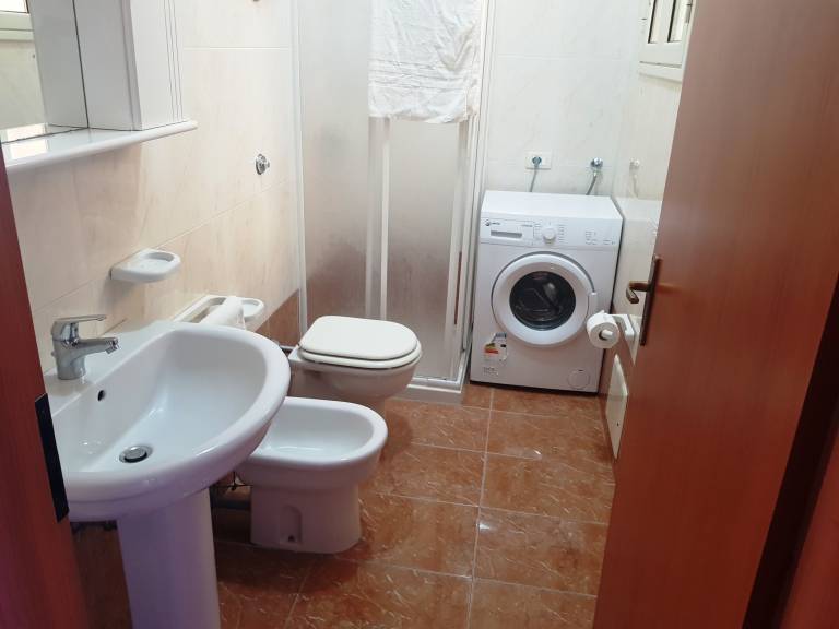 Apartment with 1 room for 5 persons — photo 5