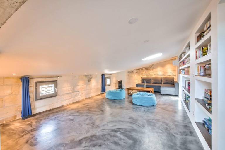 Artistic Loft Travel Experience — photo 4