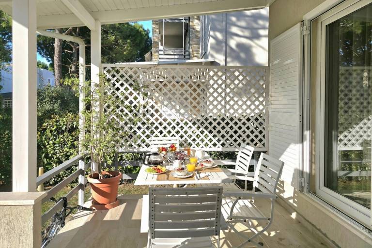 Ferienwohnung Plazhi San Pietro