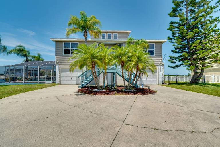 2 Mi to Ocean Home w Pool in Hernando Beach
