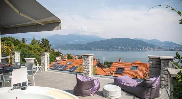 Rental apartment with pool & hot tub | Pets allowed in Baveno