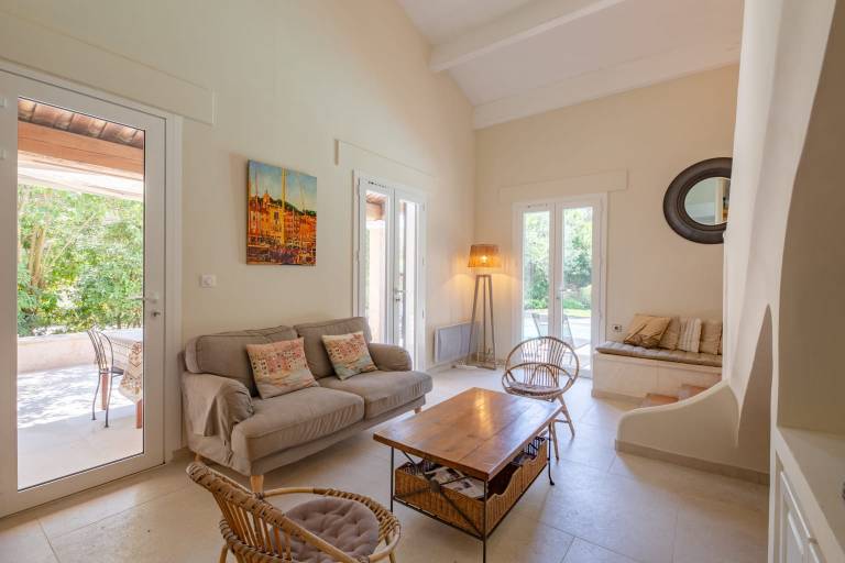 Vacation home with yard, private pool & terrace | Suitable for remote work — photo 4