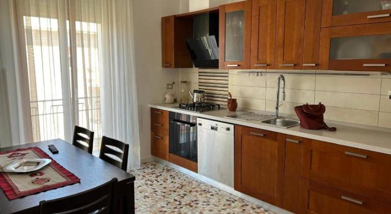 Holiday apartment with 3 rooms for 6 persons — photo 4