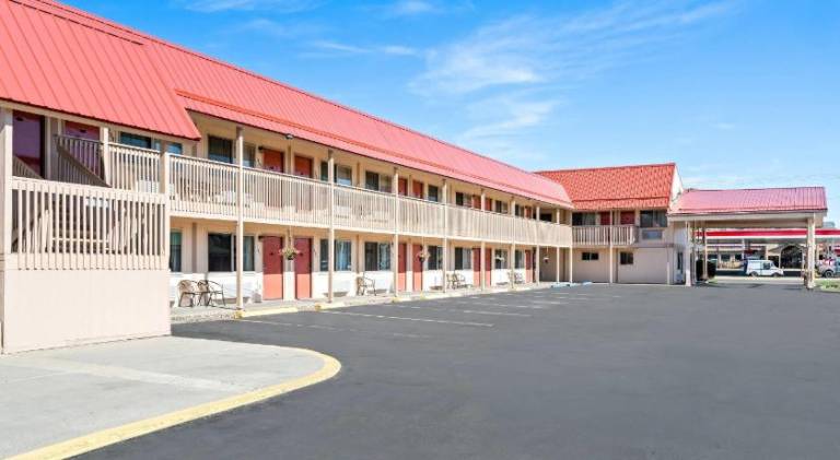 Econo Lodge Miles City I-94 in Miles City, MT