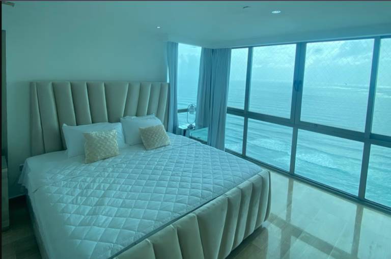 Vista al mar Hab Privada Larimar Malecon Santo D