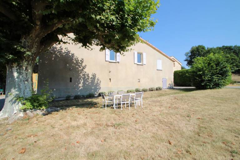 Gite with yard & terrace | Pets allowed — photo 2