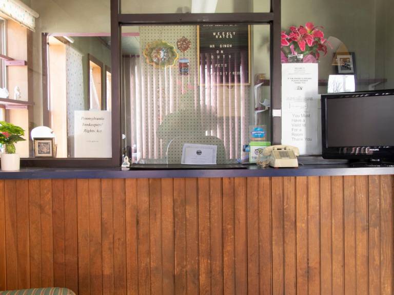 OYO Hotel Wilkes-Barre East — photo 2