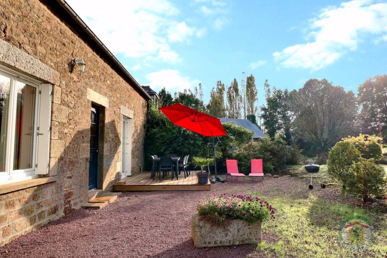 Gite with garden & terrace — photo 2