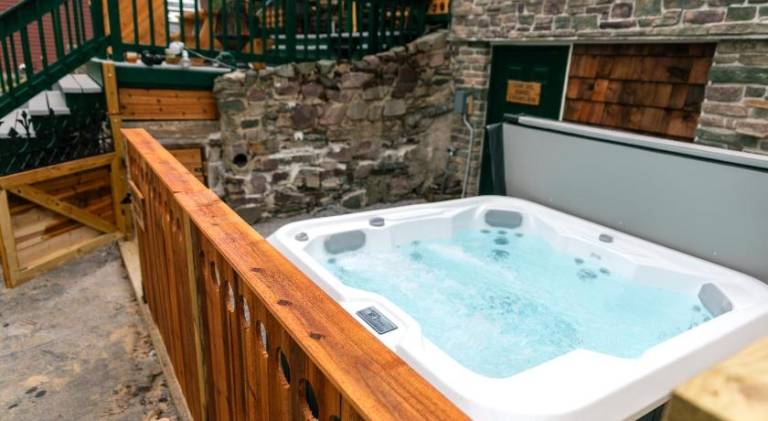 Nice house with hot tub | Pet-friendly — photo 4
