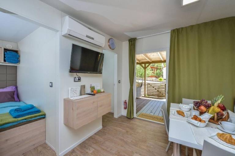 Three bedroom apartment near beach Biograd na Moru, Biograd (A-25398-a) — photo 2