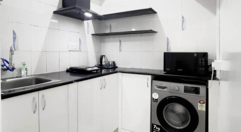 Serviced apartment with terrace — photo 2