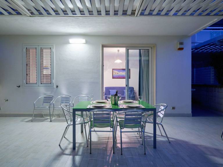 Holiday apartment with BBQ & terrace | Close to the beach | Dogs allowed — photo 3