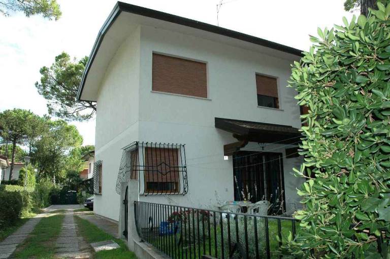 Rental apartment with garden in Lignano Sabbiadoro