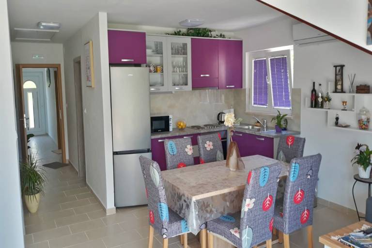 Fully equipped pleasant apartment with barbecue & terrace | Sea view | Pets are welcome — photo 3