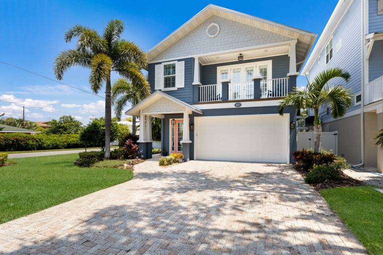 House  Anna Maria