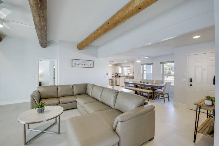 Pet-Friendly Home w/ Hot Tub in Lake Havasu City — photo 5
