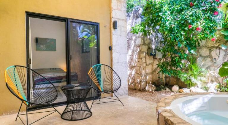 Stay in the Heart of Tulum - best location in Town — photo 2
