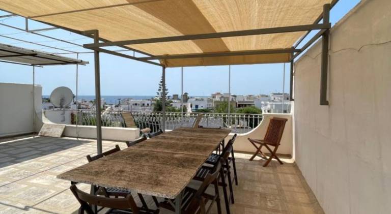 Rental apartment with yard & terrace — photo 4