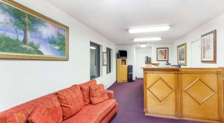 Knights Inn Yemassee SC — photo 2