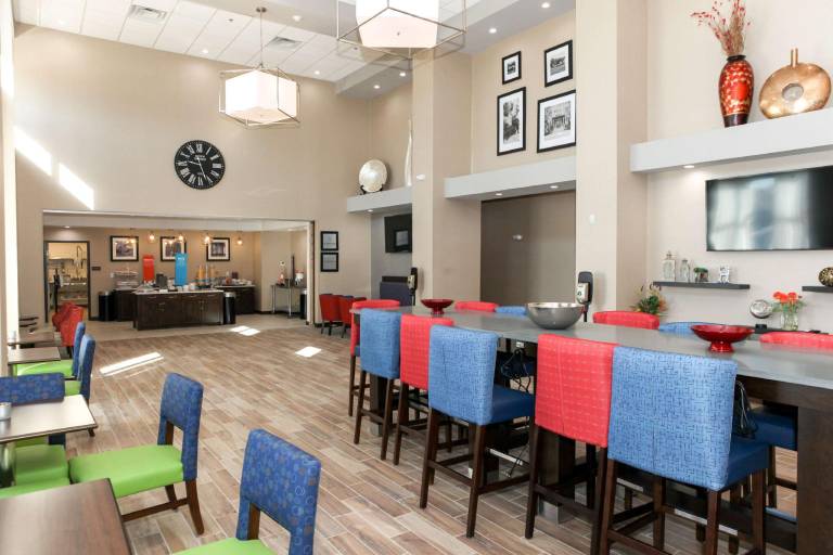 Hampton Inn and Suites Lafayette Medical Center in Louisville, CO