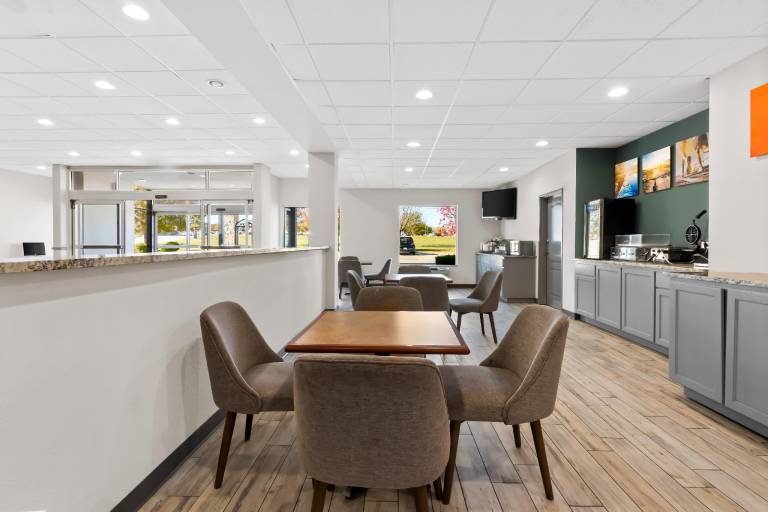 Comfort Inn & Suites Elk City South — photo 4