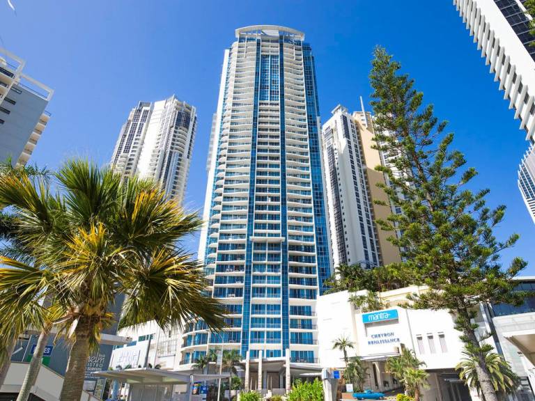 Apartment Surfers Paradise