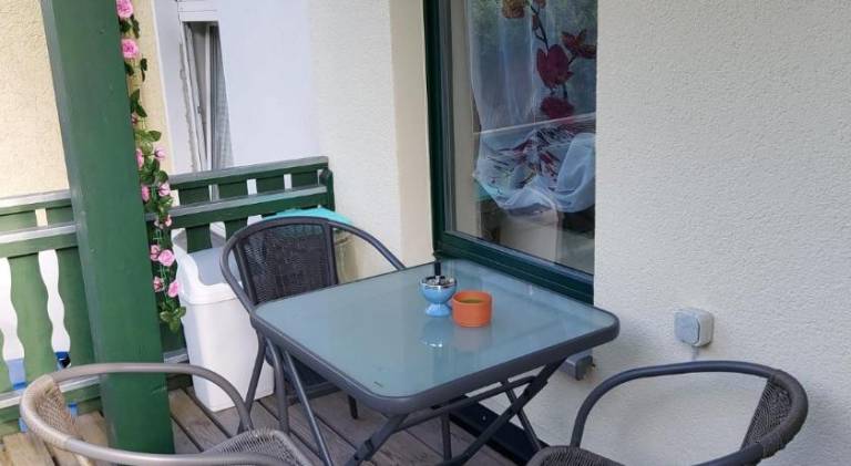Rental apartment with 2 rooms for 6 persons — photo 4