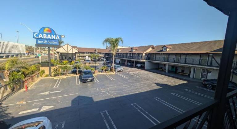 Cabana Inn & Suites — photo 3