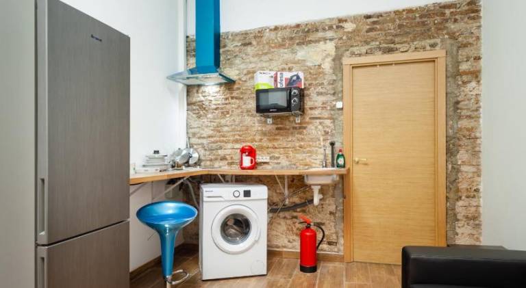 Serviced apartment with terrace | Perfect for remote work — photo 3