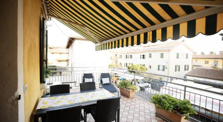 Holiday apartment with terrace — photo 5